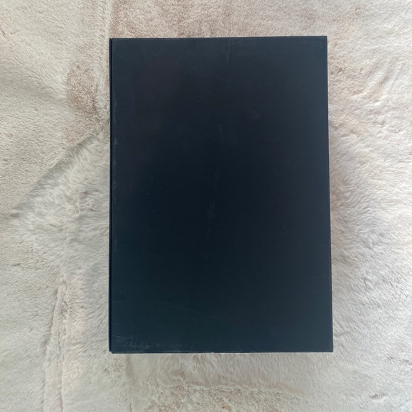 Chanel Box - Picture 2 of 3